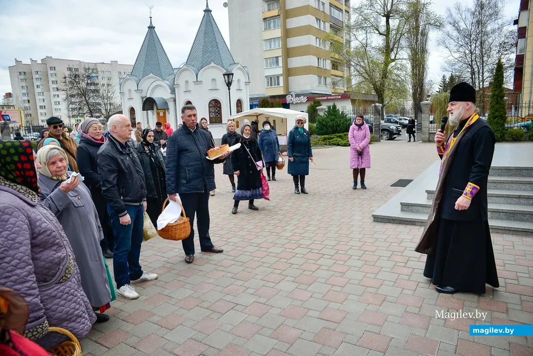18.04.2020. Настоятель Свято-Георгиевского храма протоиерей Геннадий Вейго обращается к