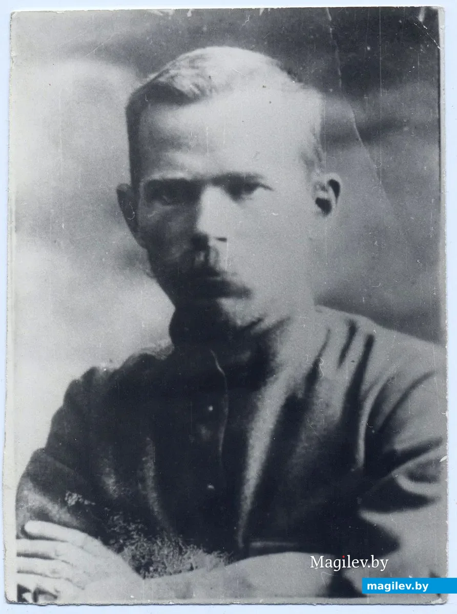 Василий Колесников, в войну связной партизанского отряда