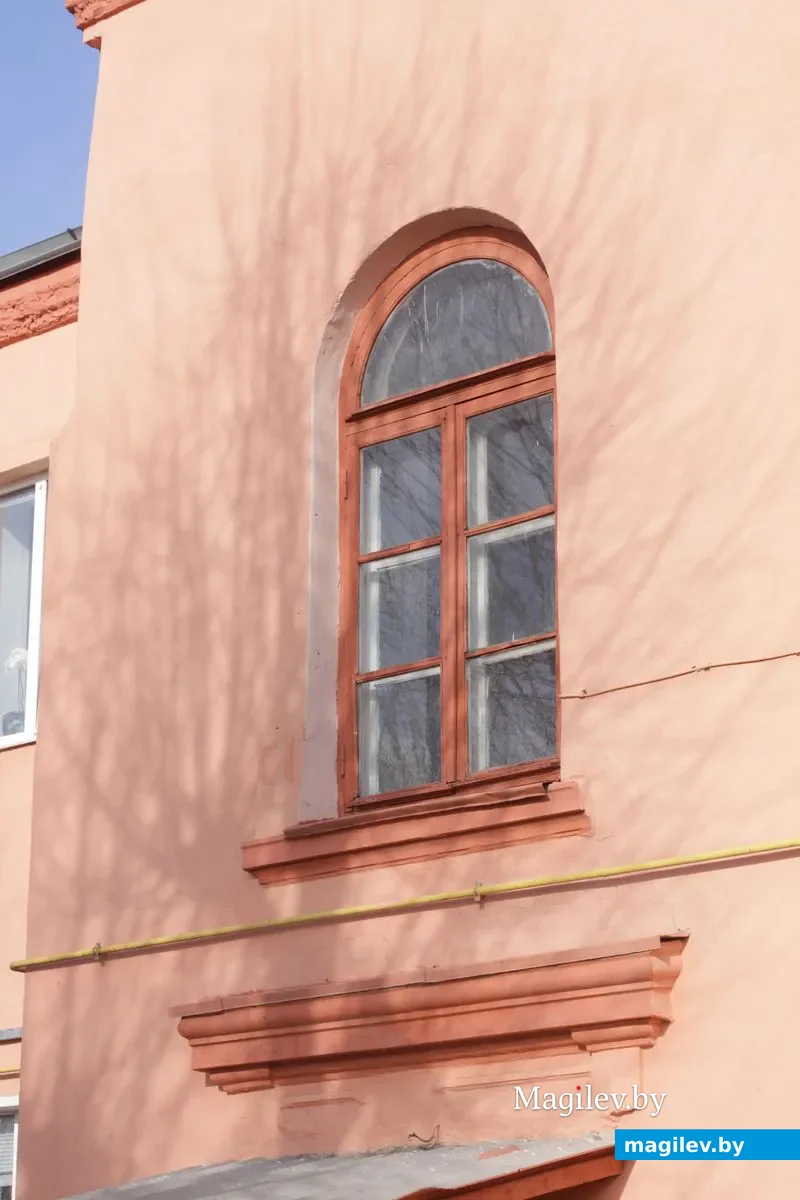 Дом в переулке Менжинского, 34