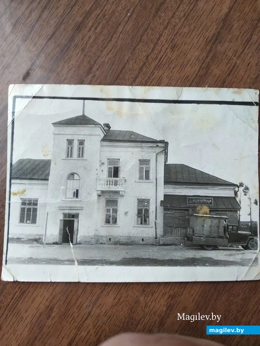 Так дом выглядел в 1960-х годах.