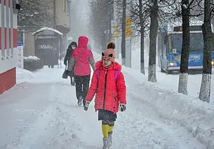 Как ЖКХ Могилева готовятся к зиме: закупили новую снегоуборочную технику, заготовили песок