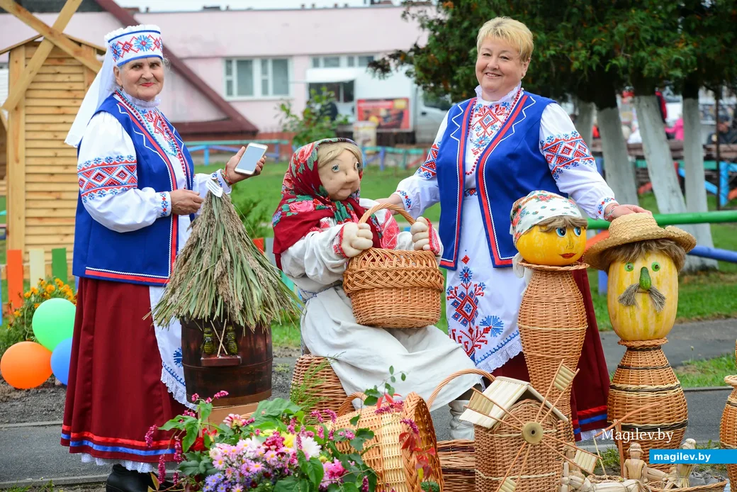 09.10.2020. Бобруйск. Районный фестиваль-ярмарка тружеников села «Дожинки-2020» в агрогородке