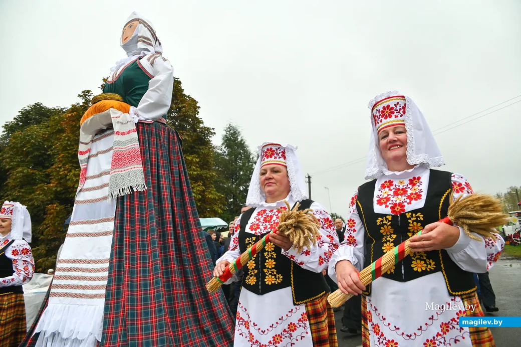 09.10.2020. Бобруйск. Районный фестиваль-ярмарка тружеников села «Дожинки-2020» в агрогородке