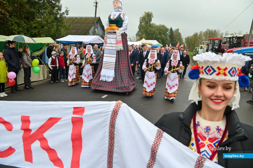 09.10.2020. Бобруйск. Районный фестиваль-ярмарка тружеников села «Дожинки-2020» в агрогородке