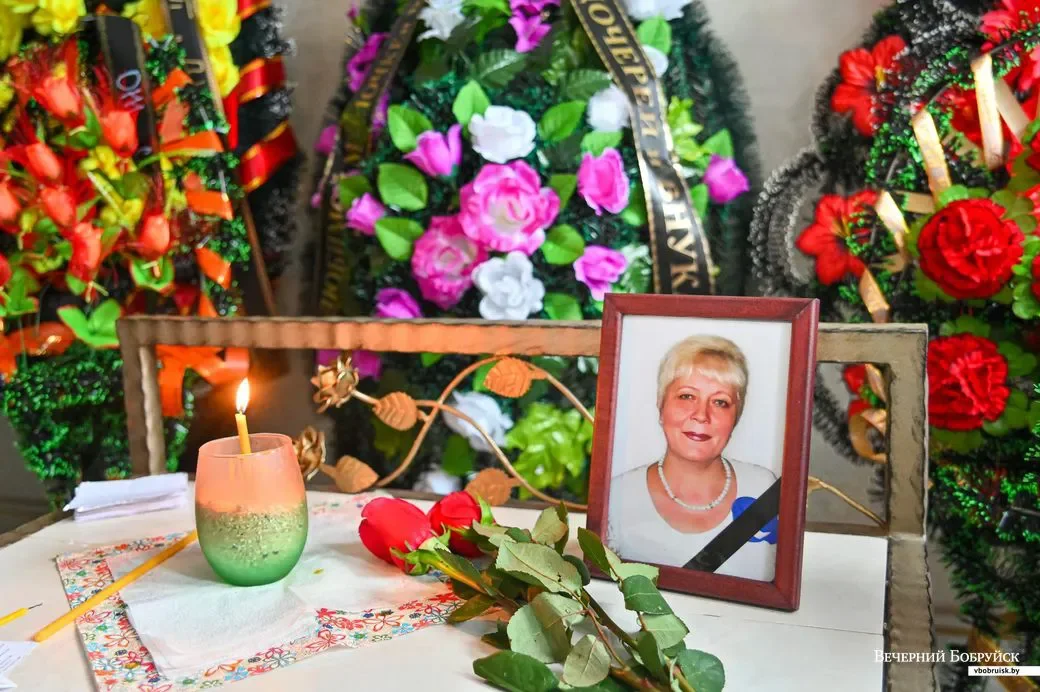 05.11.2020. Бобруйск. Отпевание Елены Ивановны Кузиной-Сидельниковой в ритуальном зале.