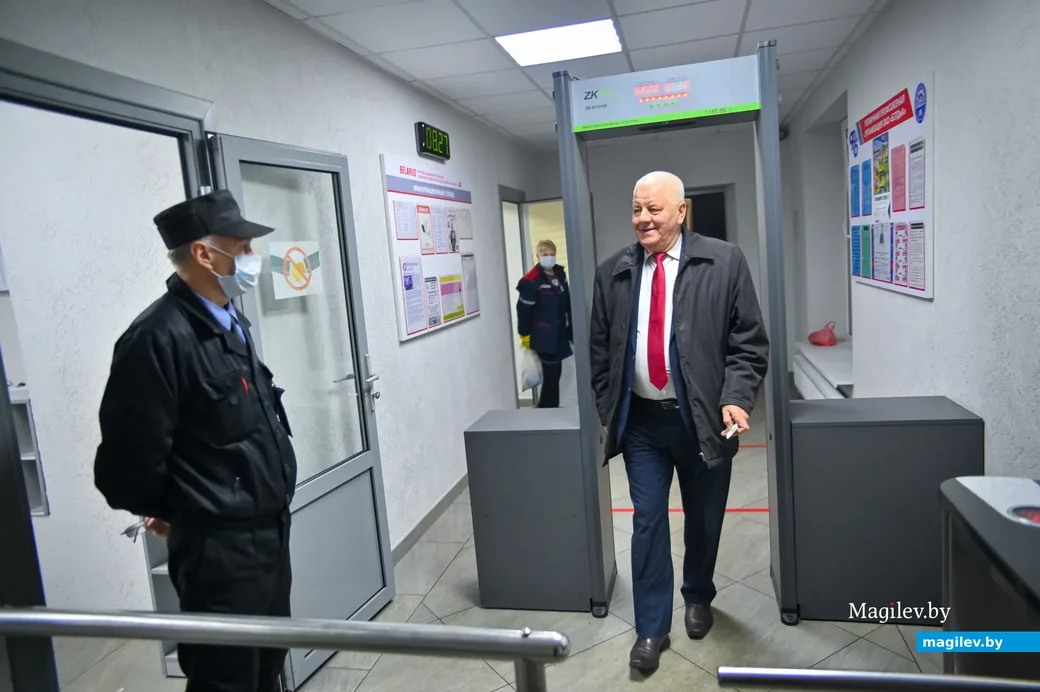 27.11.2020. Бобруйск. «Та заводская проходная, что в люди вывела меня». Михаил Михайлович