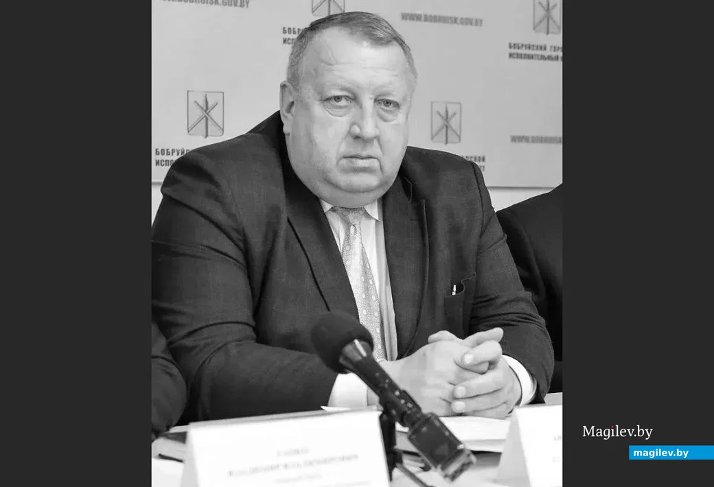 Анатолий Эдуардович Цеханский.