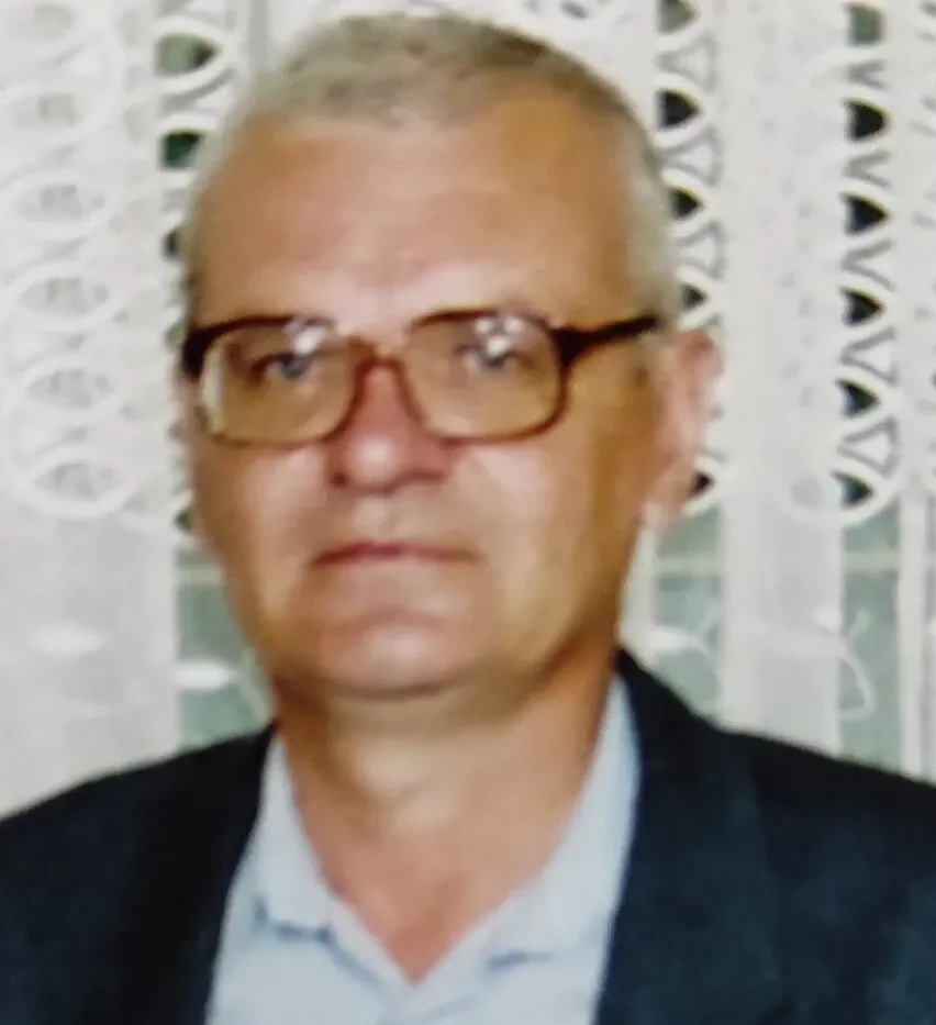 Кравченко Альберт Васильевич.