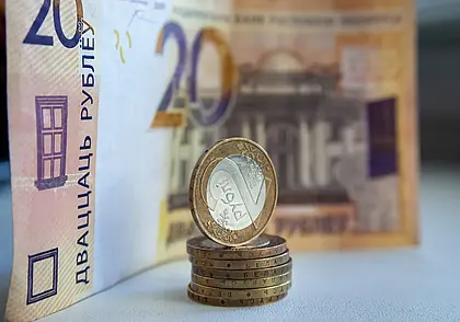 В Беларуси сотовые операторы смогут выдавать микрозаймы: подписан указ