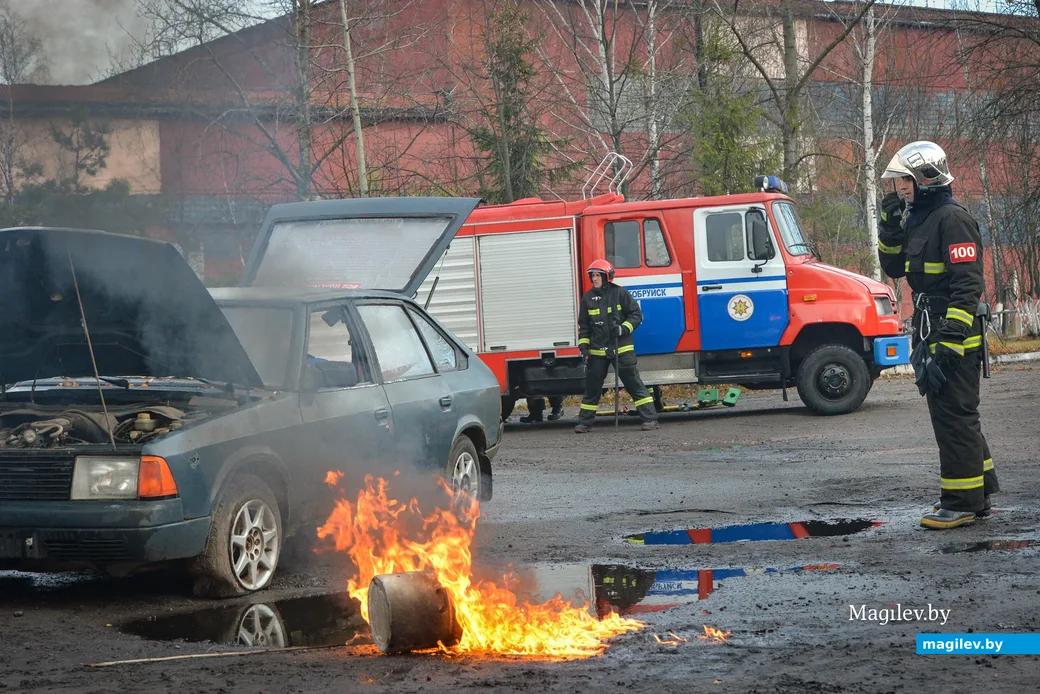 04.11.2021. Бобруйск. Учения подразделений Бобруйского горрайотдела по ЧС на объектах ОАО