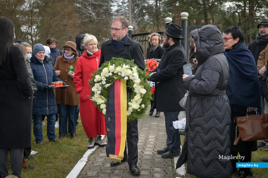 07.11.2021. Бобруйск. Траурные мероприятия на месте расстрела узников Бобруйского гетто в Каменке