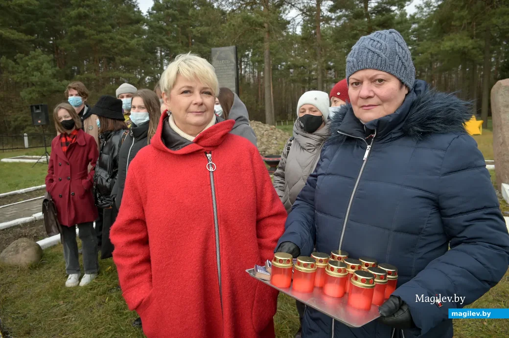 07.11.2021. Бобруйск. Траурные мероприятия на месте расстрела узников Бобруйского гетто в Каменке