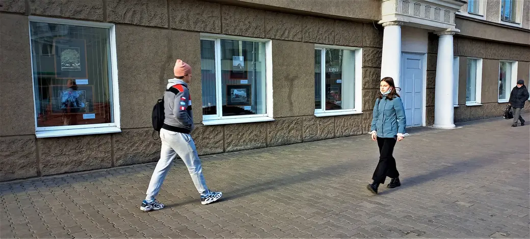 Окна библиотеки рады вам. А вы?