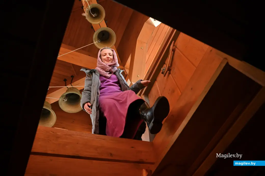 26.10.2021. Бобруйск. Анастасия Чиженок служит звонарем в Храме иконы Божьей Матери