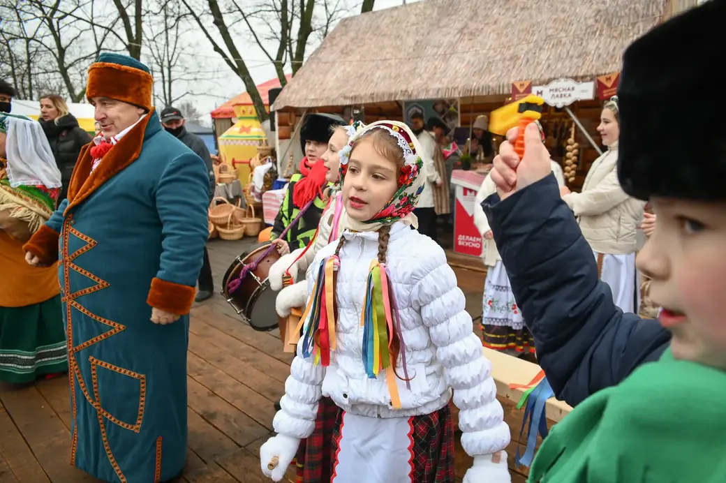 19.11.2021. Могилев Областной фестиваль-ярмарка «Дажынкі-2021» на площадке возле Дворца культуры области.