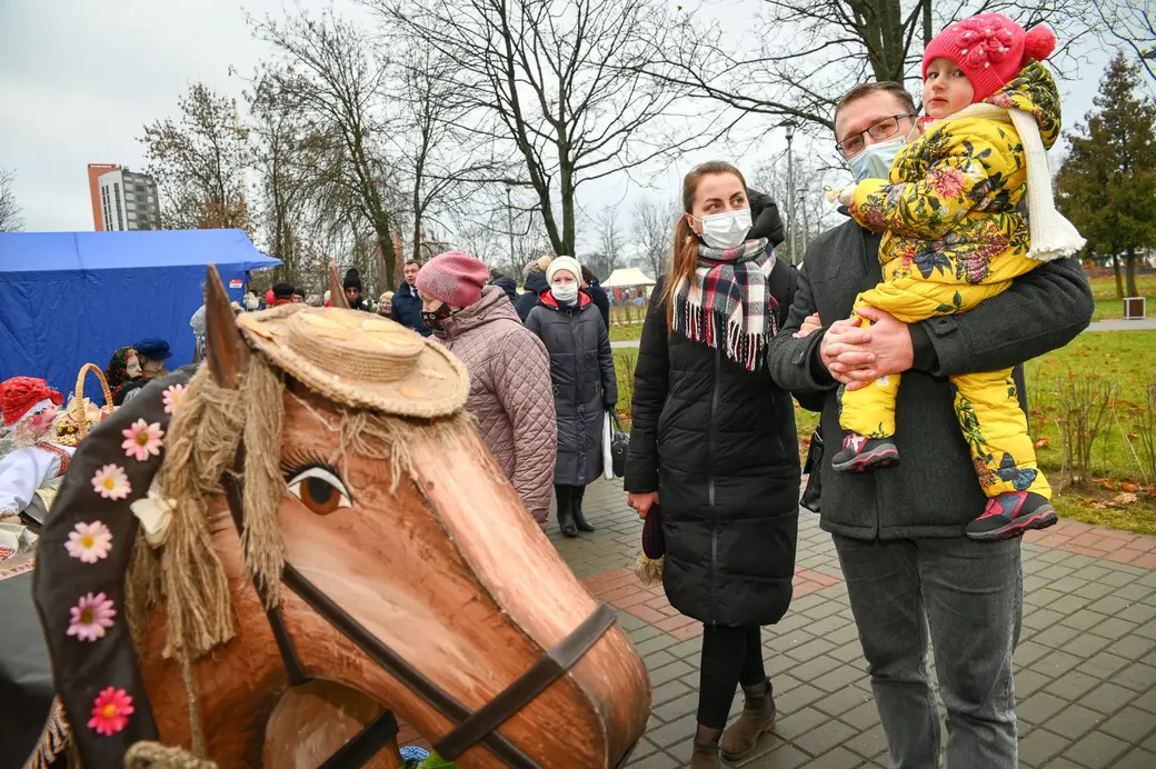 19.11.2021. Могилев Областной фестиваль-ярмарка «Дажынкі-2021» на площадке возле Дворца культуры области.