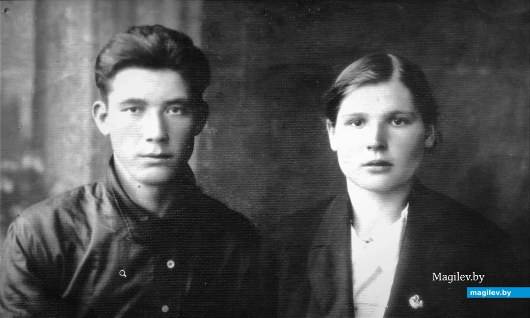 1938-1940 г.г. Тихон Елисеевич и Прасковья Филиповна Галицкие.