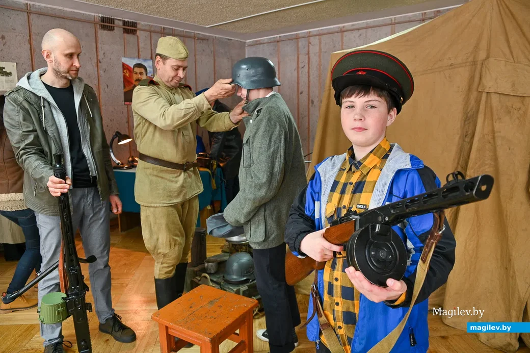 30.04.2021. Бобруйск. Выставка «Герои Бобруйска» клуба военно-исторической реконструкции