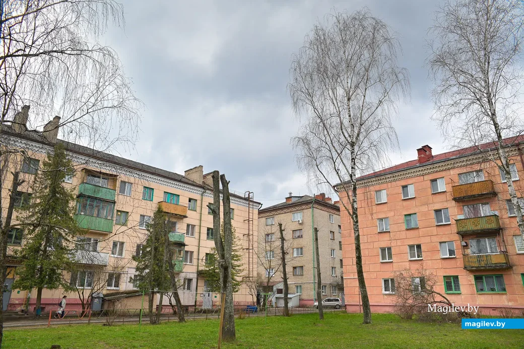 14.04.2021. Бобруйск. Улица Интернациональная. Дом №64