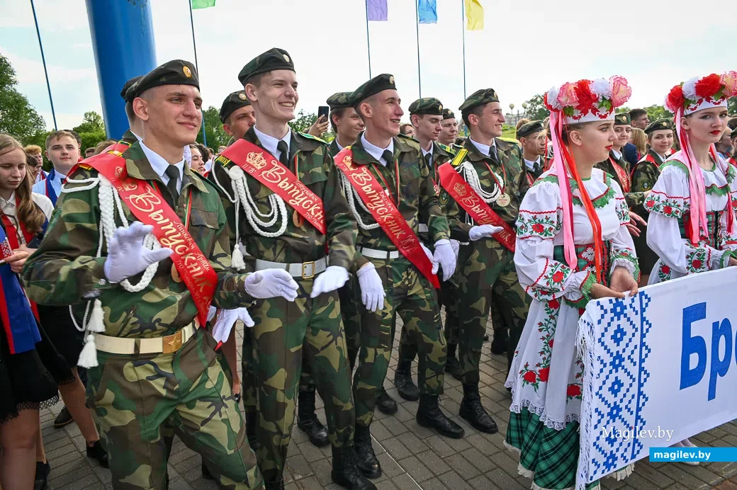 27.05.2021. Бобруйск. Республиканский праздник "Последний звонок" собрал более двух тысяч