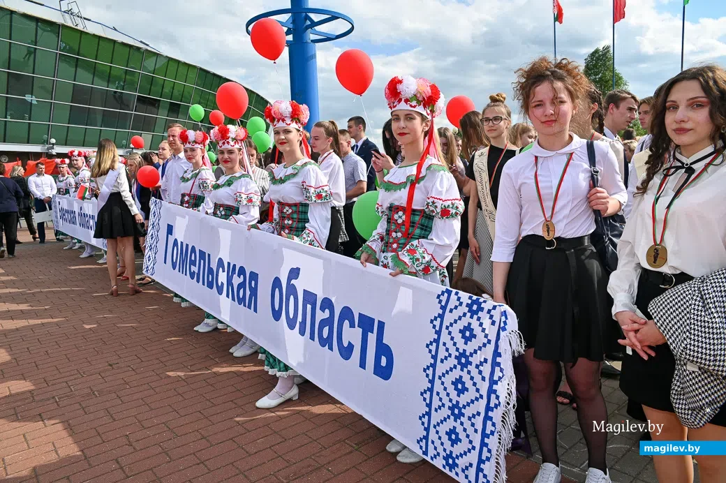 27.05.2021. Бобруйск. Республиканский праздник "Последний звонок" собрал более двух тысяч