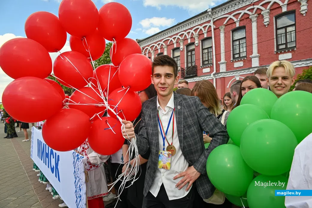 27.05.2021. Бобруйск. Республиканский праздник "Последний звонок" собрал более двух тысяч