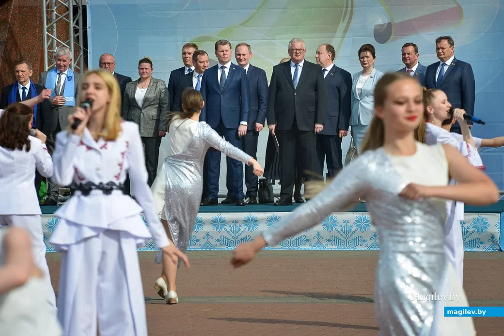 27.05.2021. Бобруйск. Республиканский праздник "Последний звонок" собрал более двух тысяч