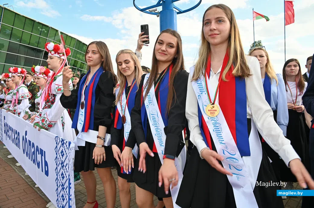 27.05.2021. Бобруйск. Республиканский праздник "Последний звонок" собрал более двух тысяч
