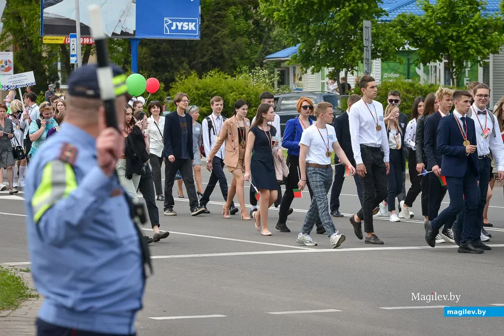 27.05.2021. Бобруйск. Республиканский праздник "Последний звонок" собрал более двух тысяч