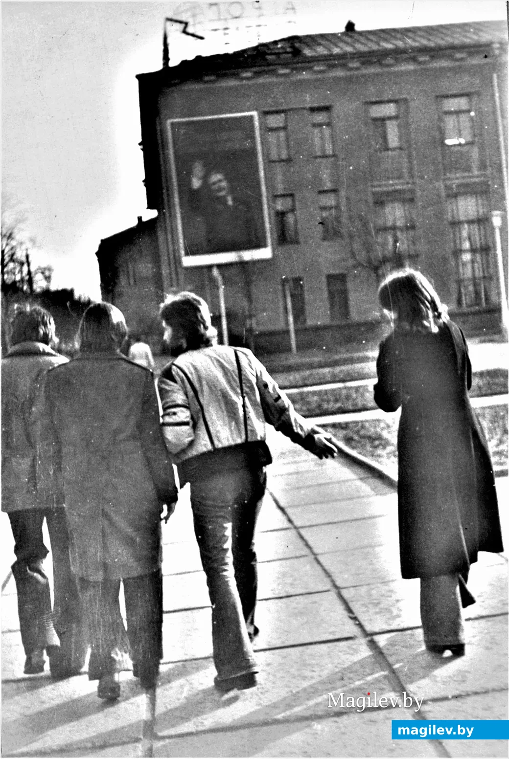Могилев, конец 1970-х. Верной ли дорогой идете, товарищи (на Первомайской).