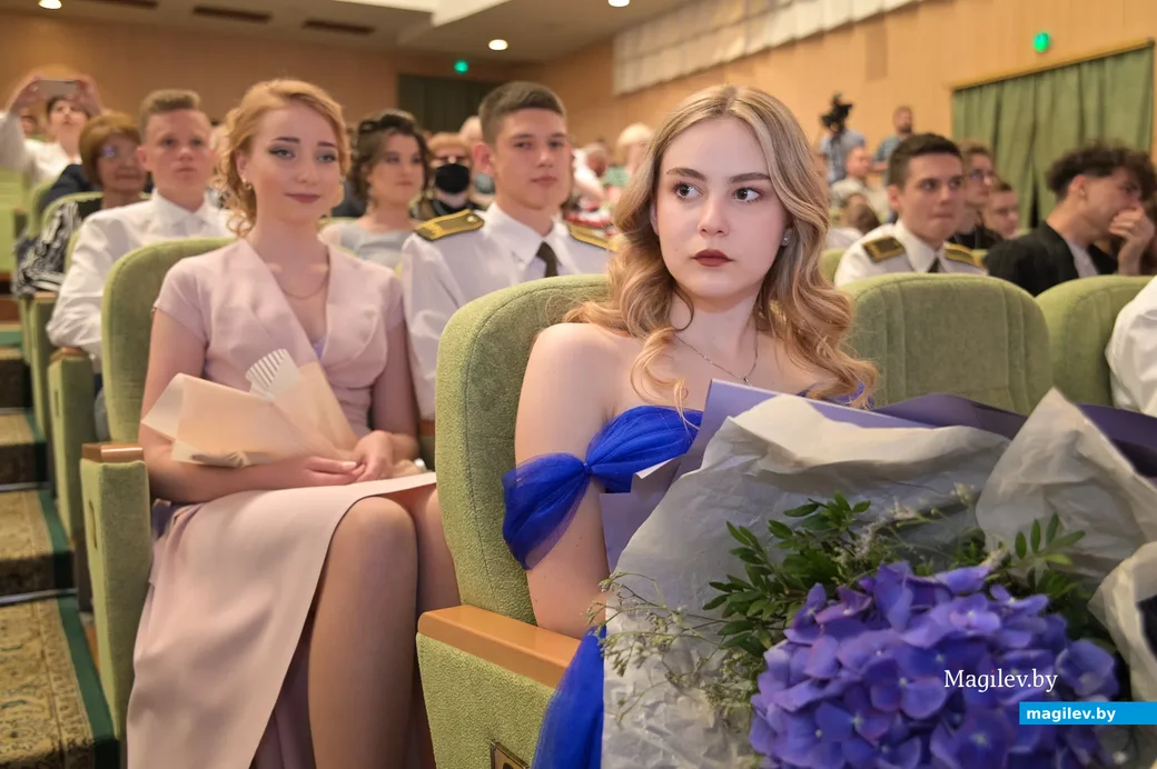 10.06.2021. Бобруйск. Вручение аттестатов зрелости выпускникам средней школы №27