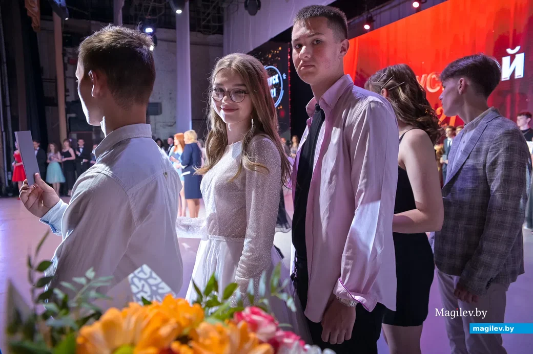 10.06.2021. Бобруйск. Вручение аттестатов зрелости выпускникам гимназии №2