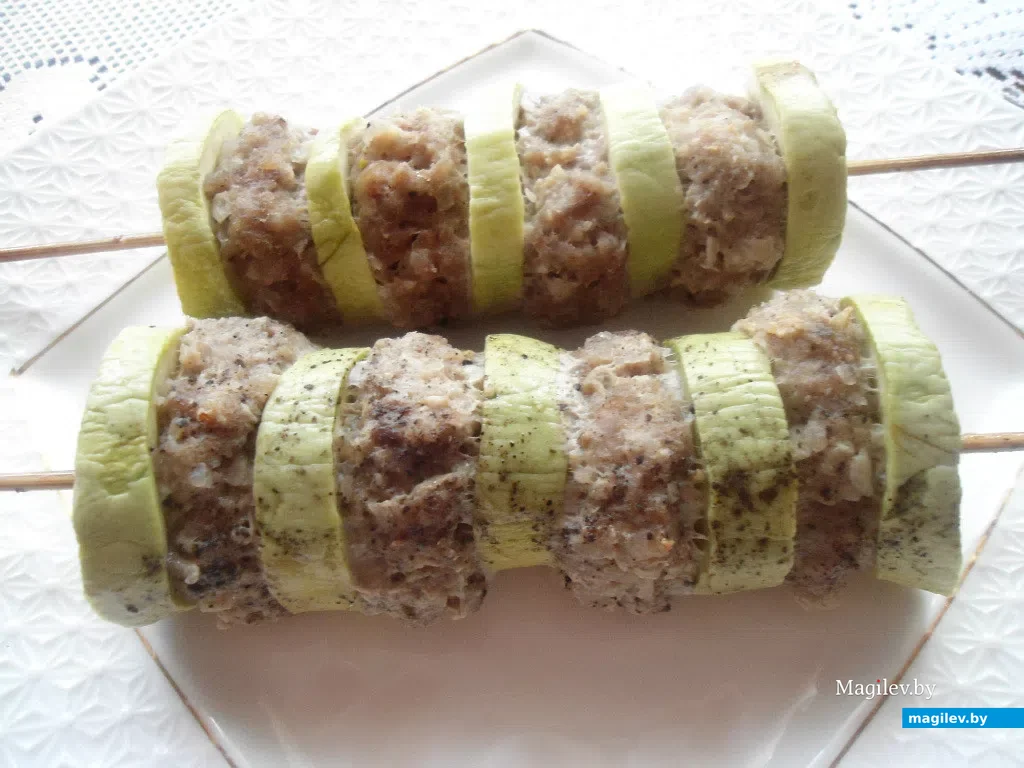 «Люля-кебаб с кабачками» от Юлии Степановой.