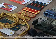 Для Генеральной прокуратуры Азербайджана крупную партию погон отгрузила Могилевская «Лента»