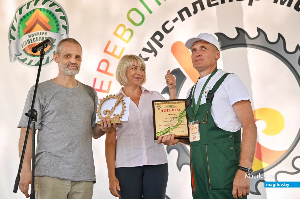 09.07.2021. Бобруйск. Конкурс-пленэр мастеров резьбы по дереву «Перевоплощение дерева». Члены