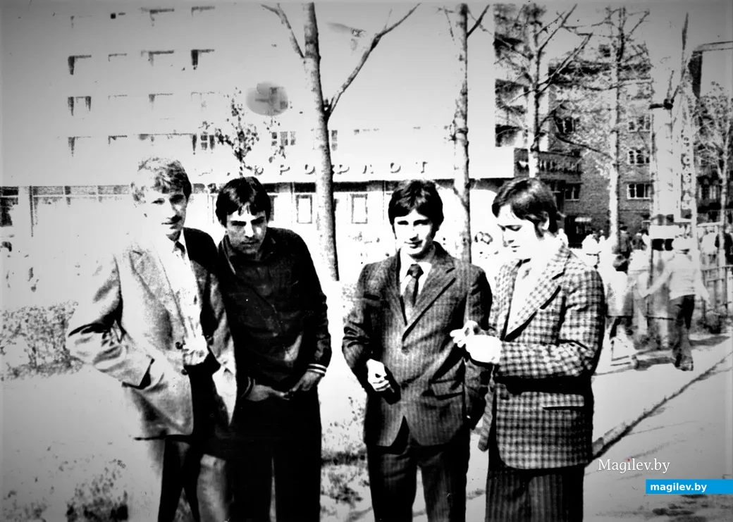 1974 год. «Пэтэшники» на проспекте Мира.