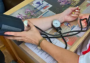 Чем опасна «грудная жаба» и как можно предупредить стенокардию? Рассказывает врач-кардиолог