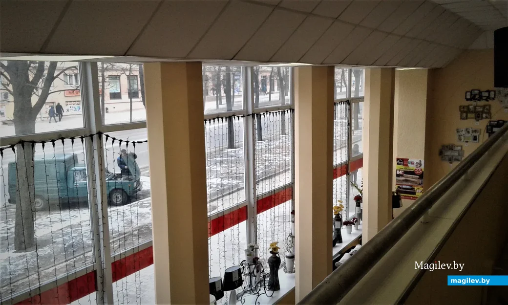 Вид со второго этажа кафе, 2019 год.