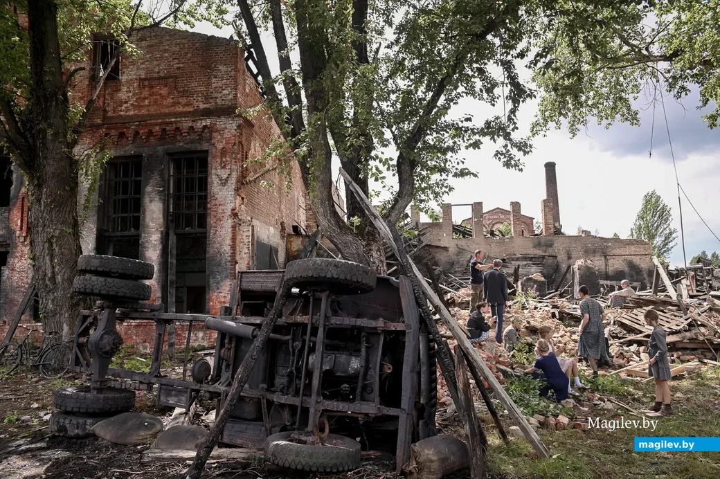 06.08.2021. Бобруйск. Съемки фильма под рабочим названием «Пламя под пеплом» проходят в Бобруйске.