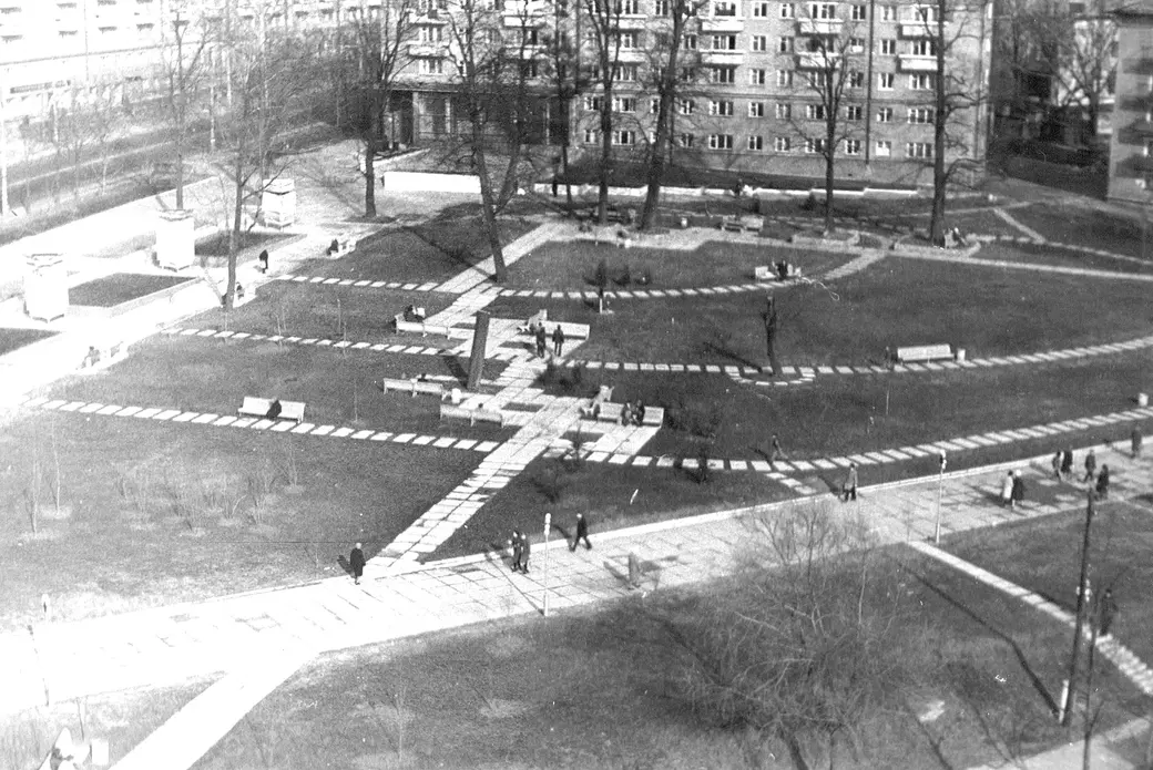 Вид на «Березку» с балкона квартиры Васи Мака. Могилев, середина 1970-х