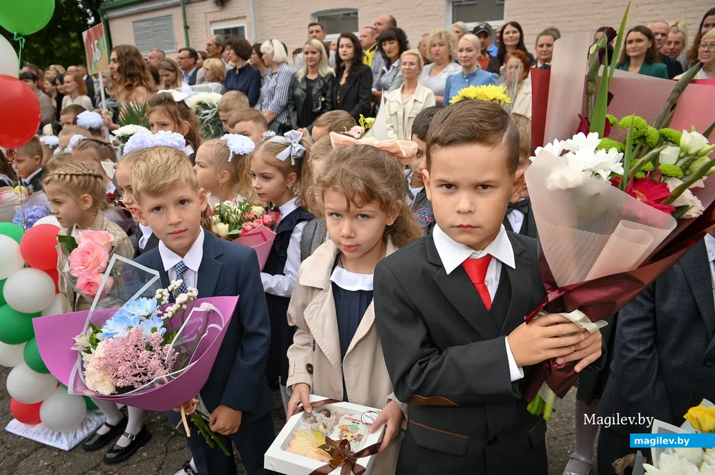 01.09.2021. Бобруйск. День знаний 1 сентября в гимназии №3 г.Бобруйска