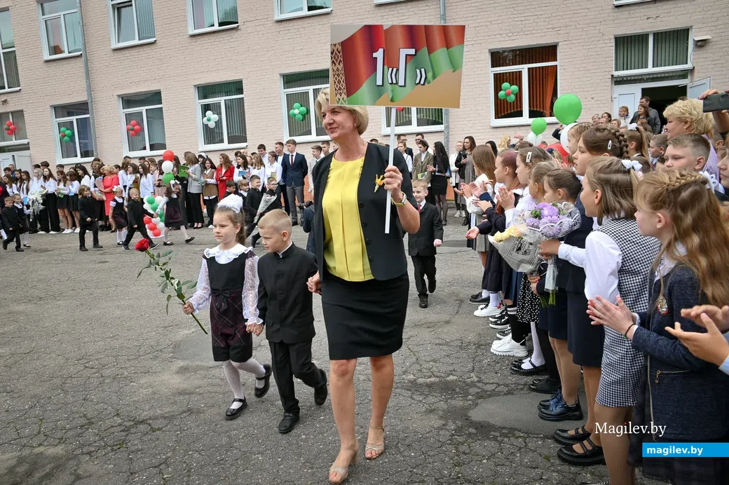01.09.2021. Бобруйск. День знаний 1 сентября в гимназии №3 г.Бобруйска