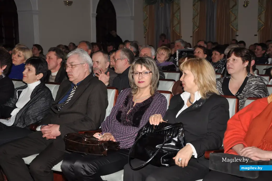 Свободных мест в зрительном зале не было. Во время концерта в ГДК. Могилев, 2010 г.