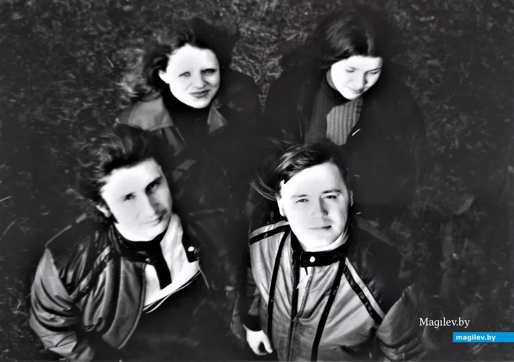 Молодость без границ. Вася, Таня, Наташа, Женя. 1975 год.