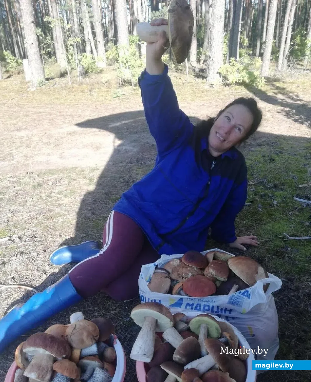 Алла Макаренко со своим грибным "уловом".