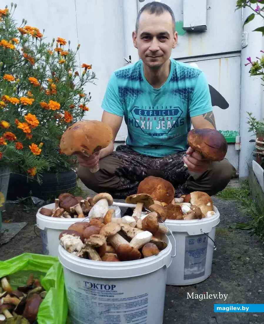Иван Блажевич с лесными трофеями.