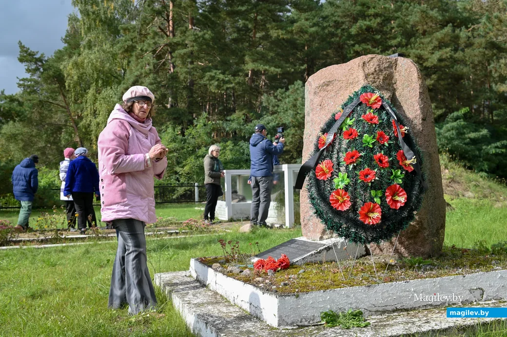24.09.2021. Бобруйск. В траурном мероприятии на месте расстрела узников Бобруйского гетто в