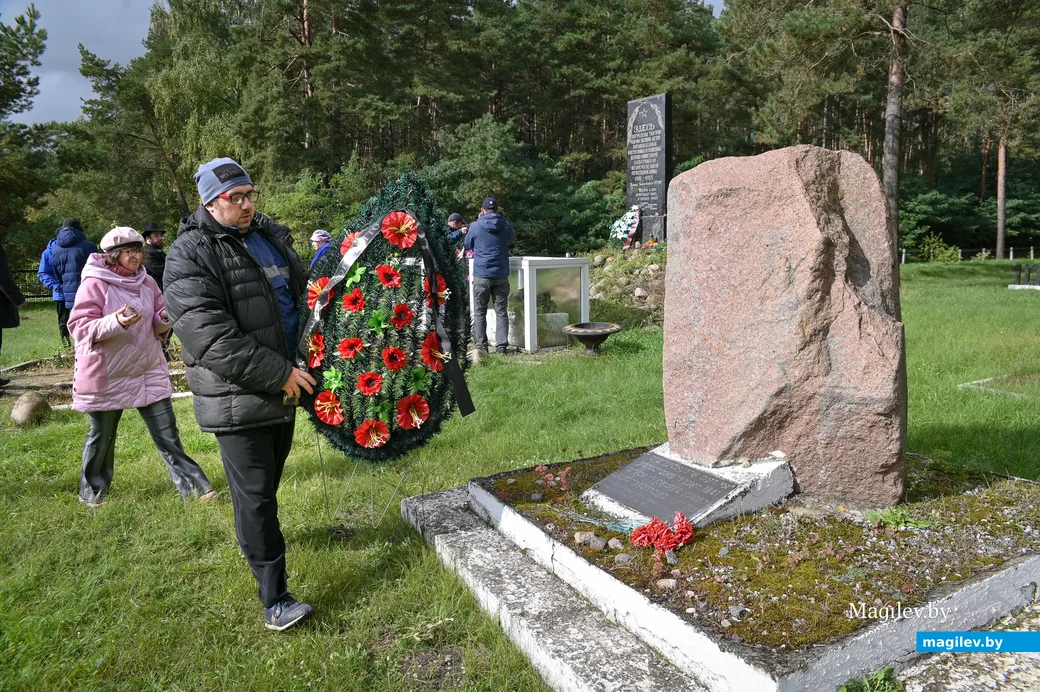 24.09.2021. Бобруйск. В траурном мероприятии на месте расстрела узников Бобруйского гетто в