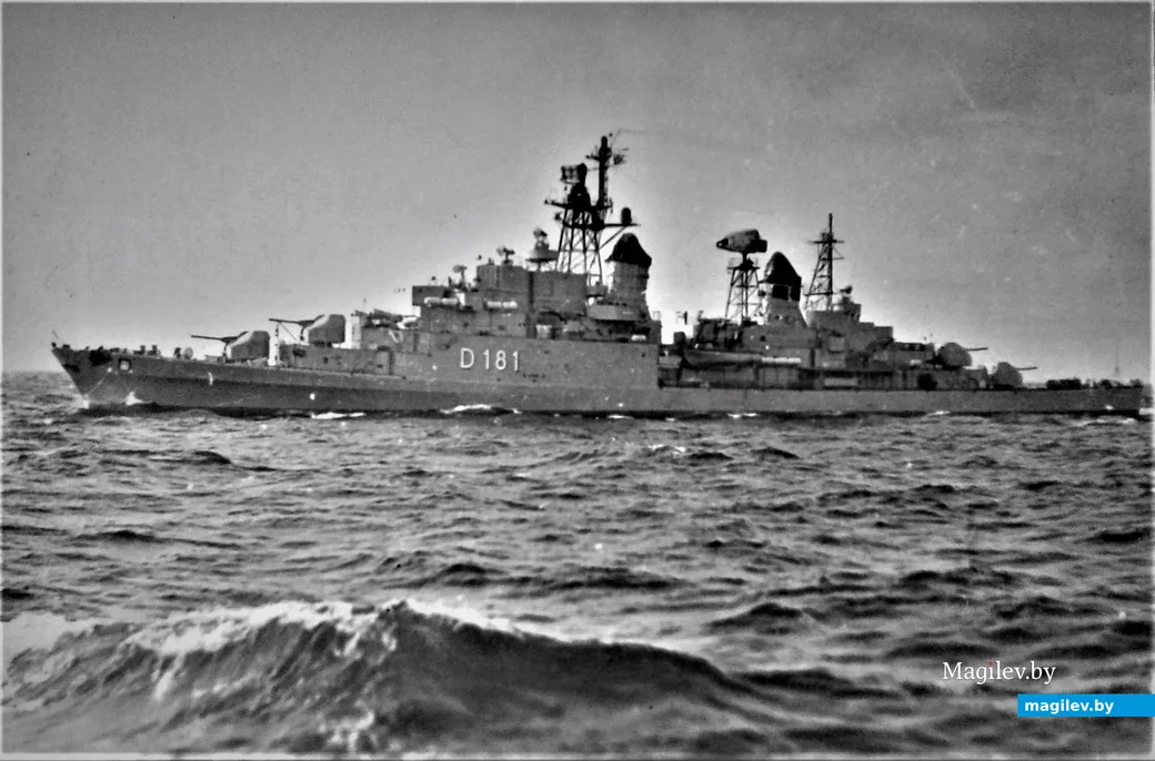 Вид со «Жгучего» на «Бойкий». 1975 год.