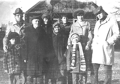 Два профессора из одной деревни. История о братьях Комаровых, ставших известными физиками